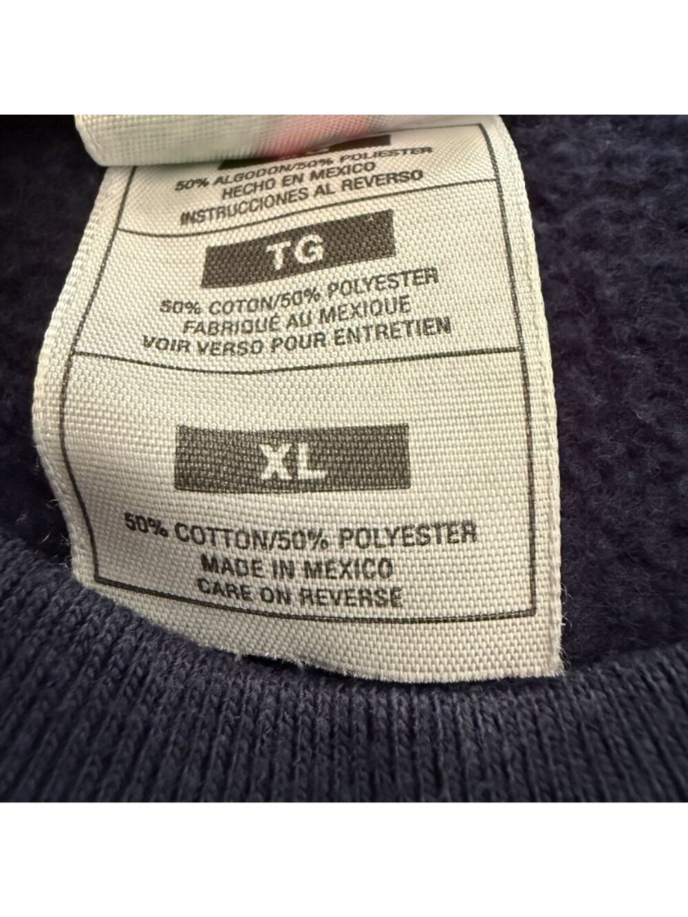 Vintage Gatlinburg Tennessee Sweatshirt Fruit Of The Loom BEST Navy Crewneck XL - Picture 6 of 13
